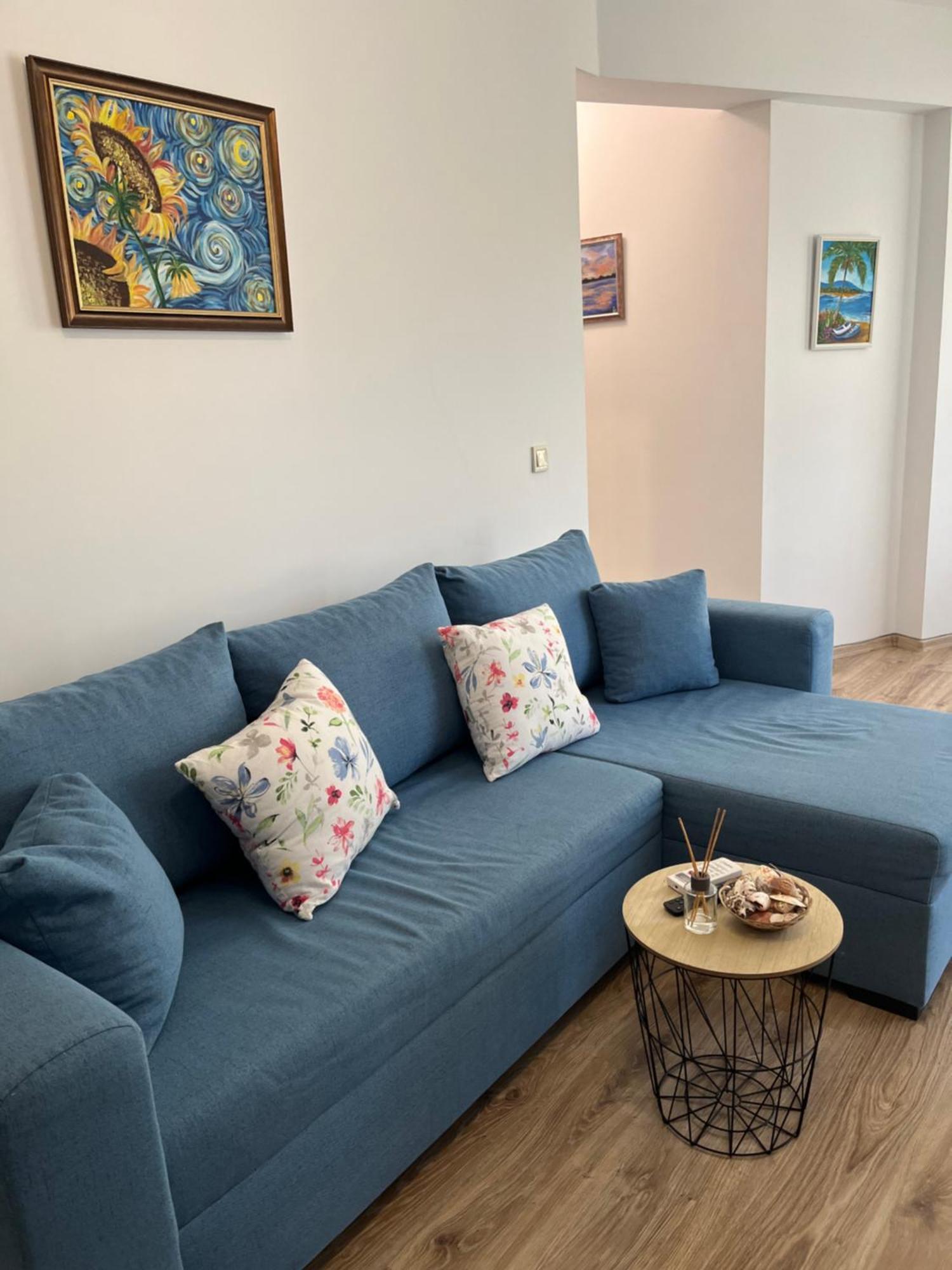 Azzurro Premium Apartment On Bulevard Bogoridi Burgas Exterior photo